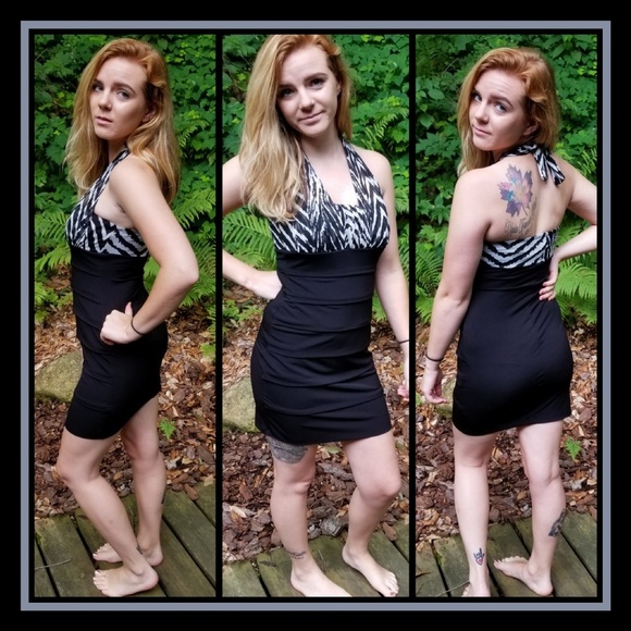 Sweet Storm ✦ Zebra Print Bodycon Dress ✦ Black Halter Drop Waist Mini Sz S NWOT - Picture 3 of 6